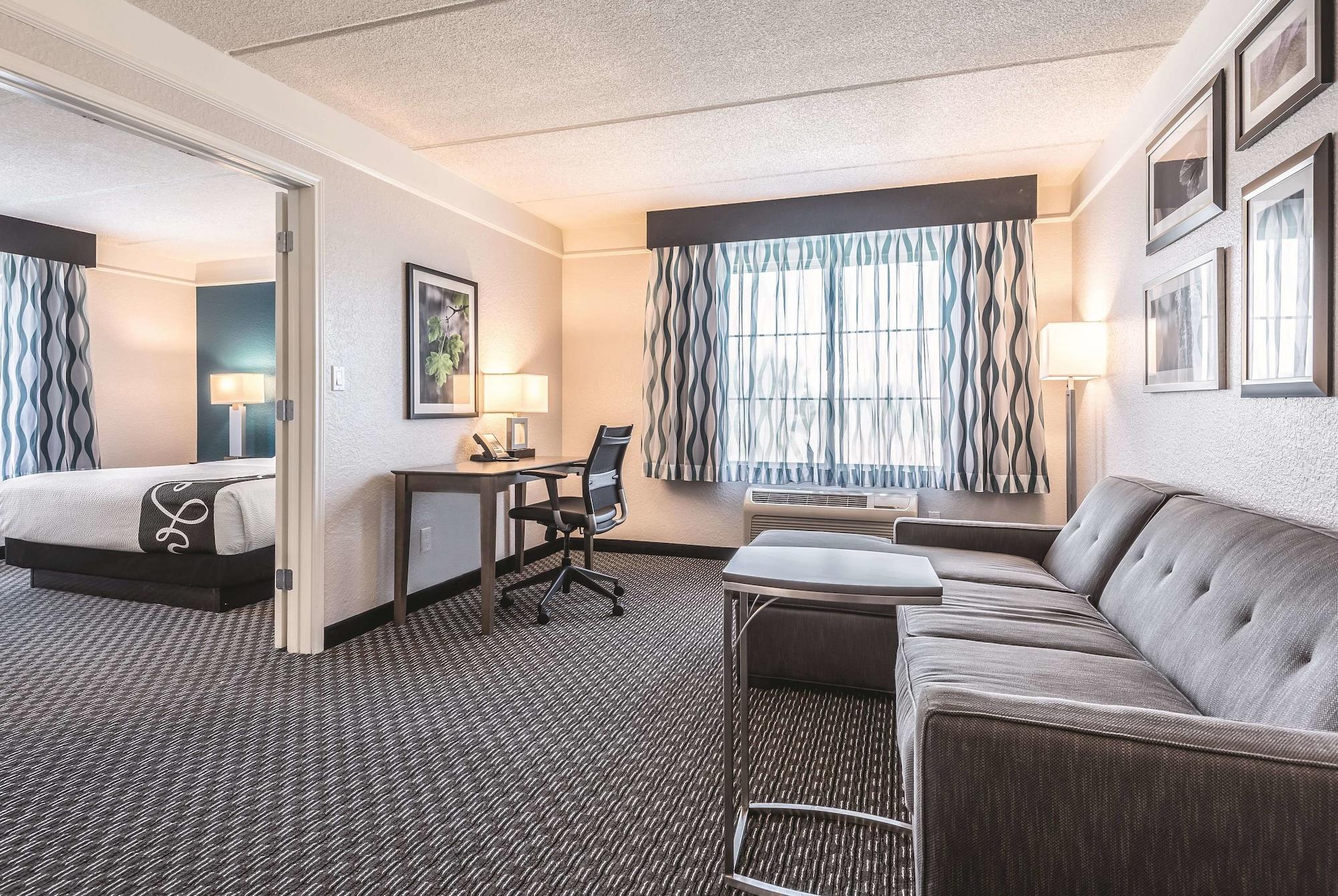 La Quinta By Wyndham Orlando Lake Mary Esterno foto