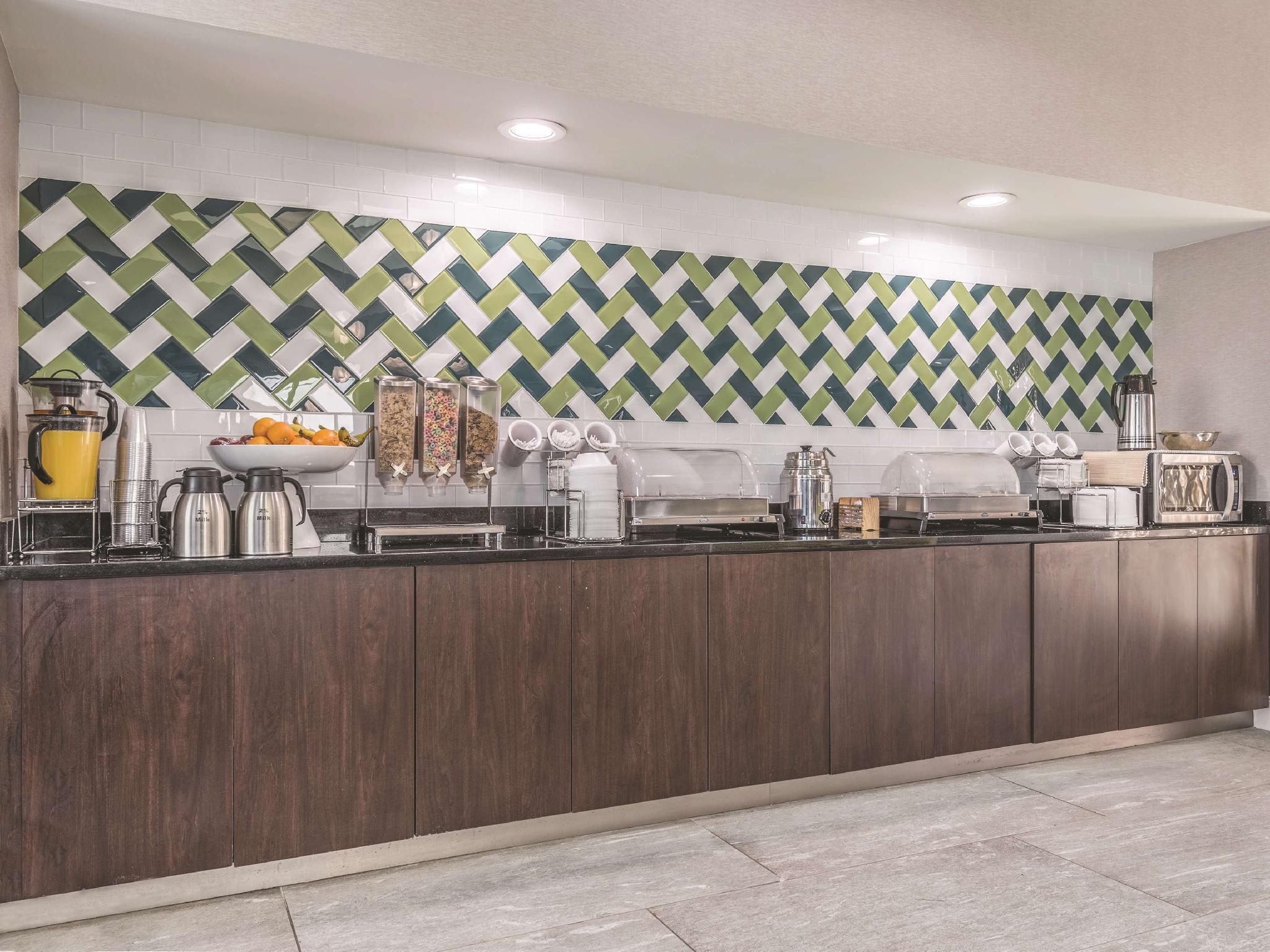 La Quinta By Wyndham Orlando Lake Mary Esterno foto