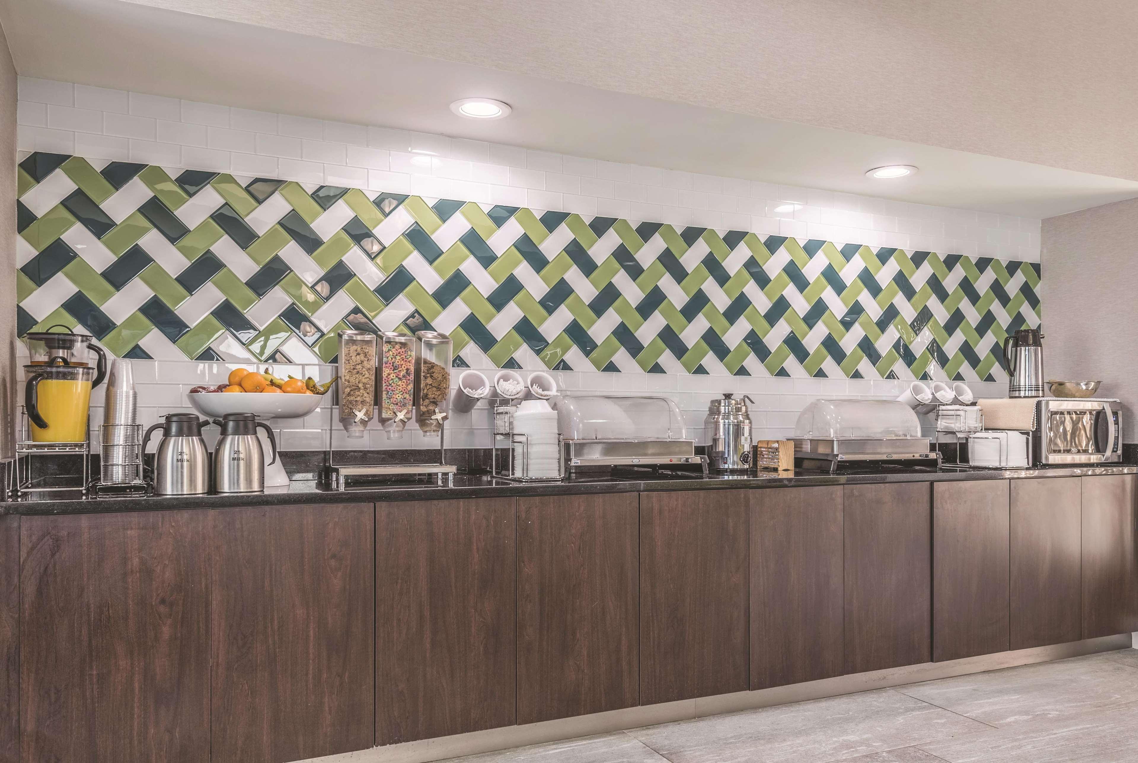 La Quinta By Wyndham Orlando Lake Mary Esterno foto