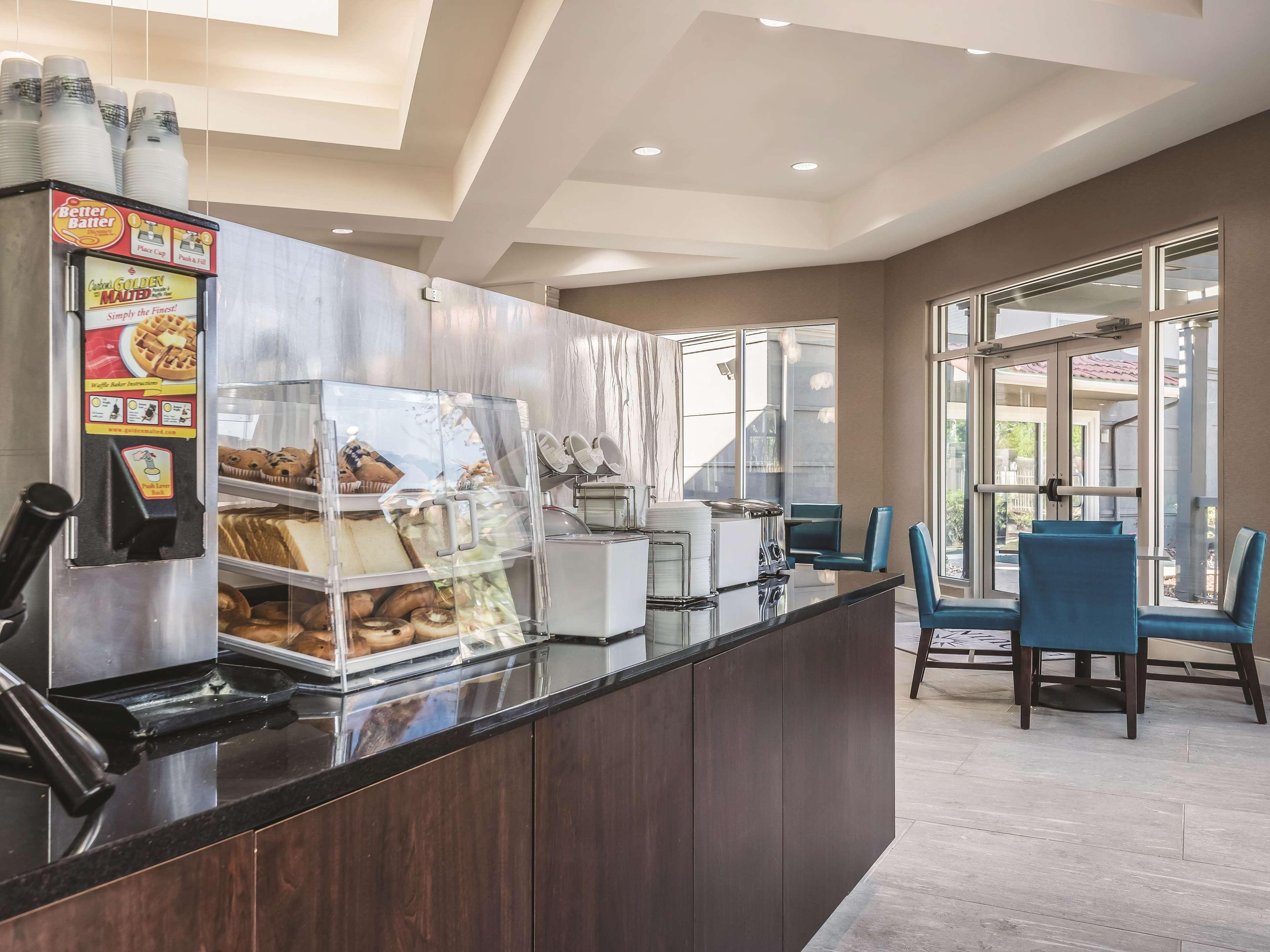 La Quinta By Wyndham Orlando Lake Mary Esterno foto